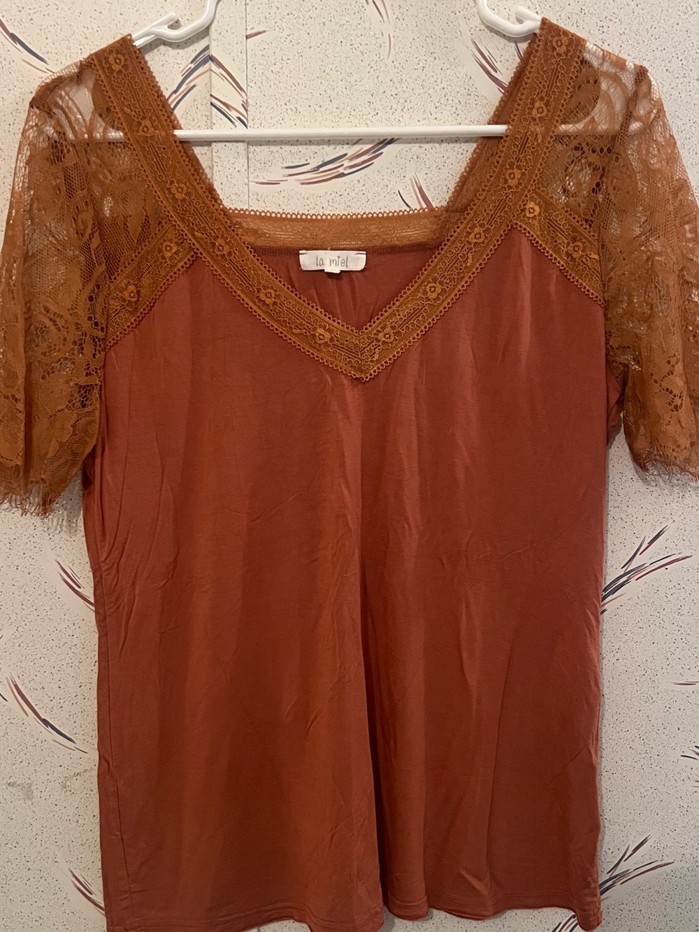 La Miel Women’s Small Rust Burnt Orange Lace Sleeve V-Neck Boho Top